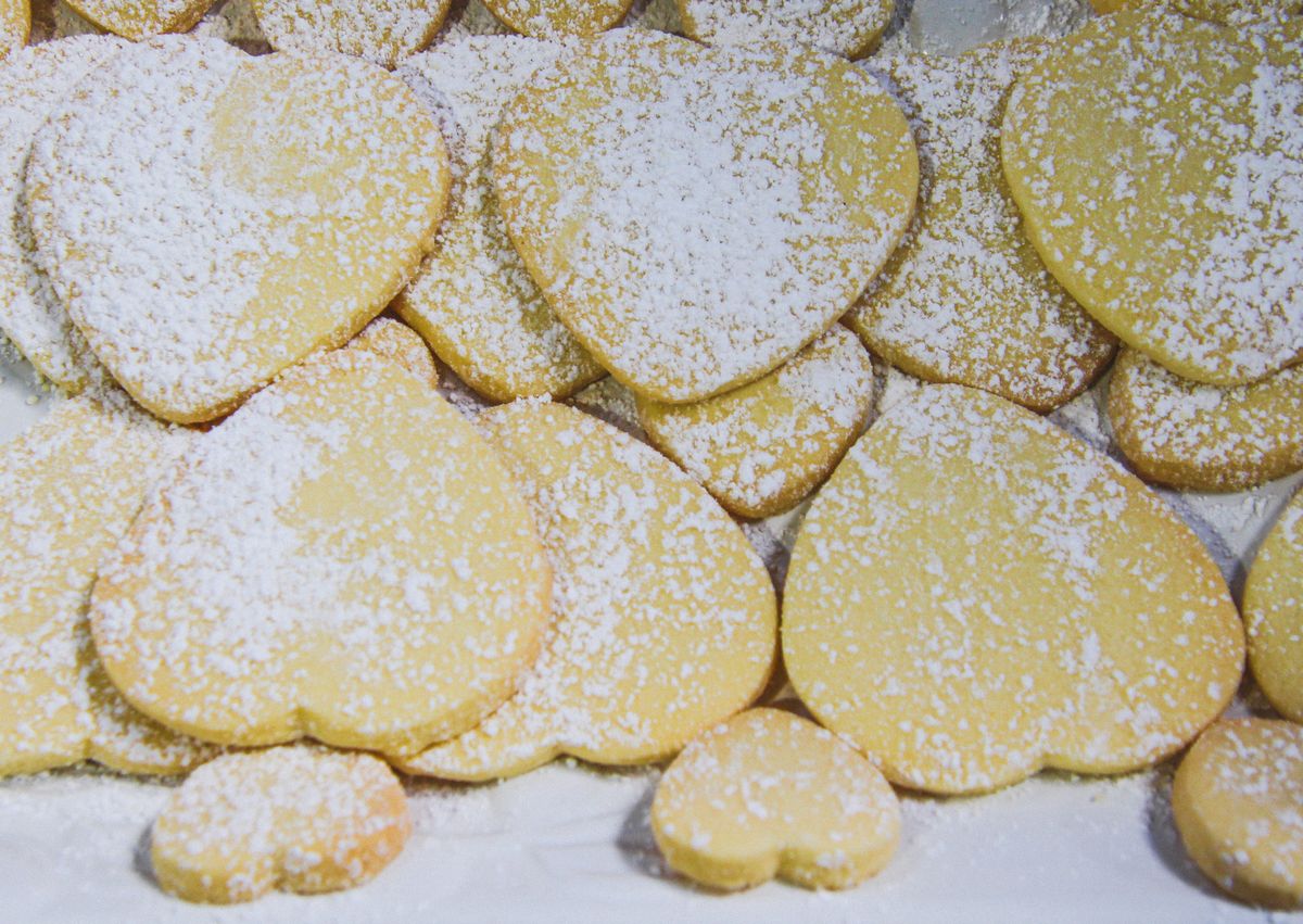 Atta-Suji-Elaichi Cookies thumbnail 2