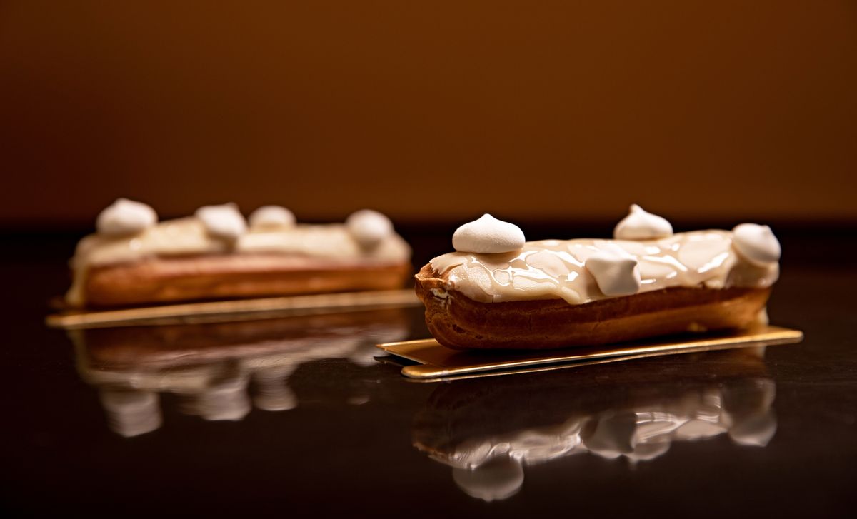 Choux Pastry Eclair Box thumbnail 2