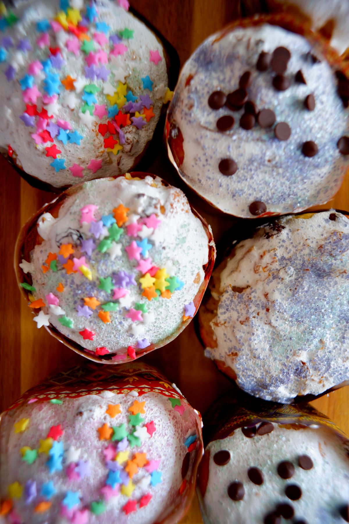 Classic Vanilla Confetti Cupcakes thumbnail 2